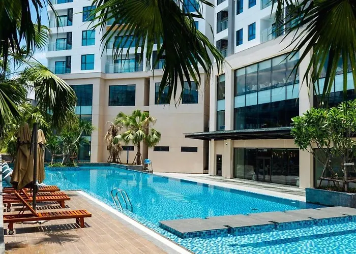 Khách sạn hẻo lánh ưu đãi Lớn - The Sapphire Ressidence 5 Sao *